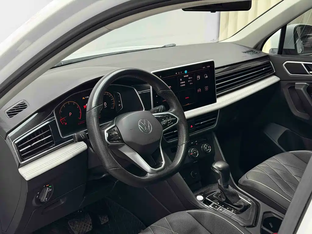 Volkswagen Tiguan L 2023 280TSI Automatic 2WD潮创 Limited Edition 2023 - thumbnail 16