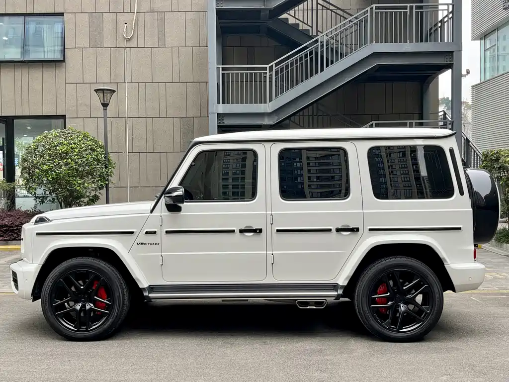 Mercedes-Benz Mercedes-Benz G-Class 2024 G 400 d Euro-spec 2024 - thumbnail 4