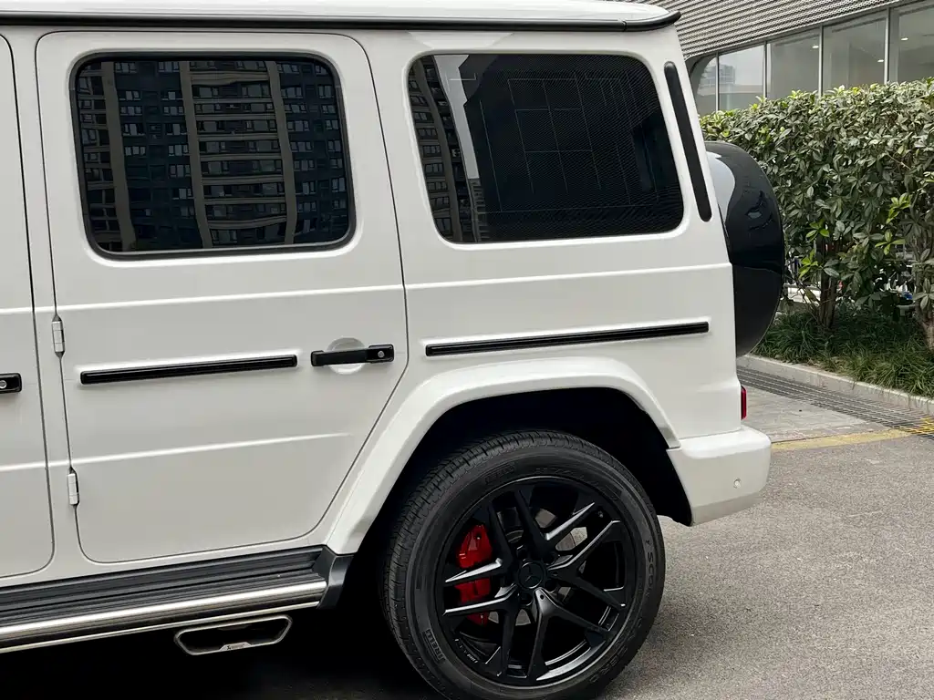 Mercedes-Benz Mercedes-Benz G-Class 2024 G 400 d Euro-spec 2024 - thumbnail 6