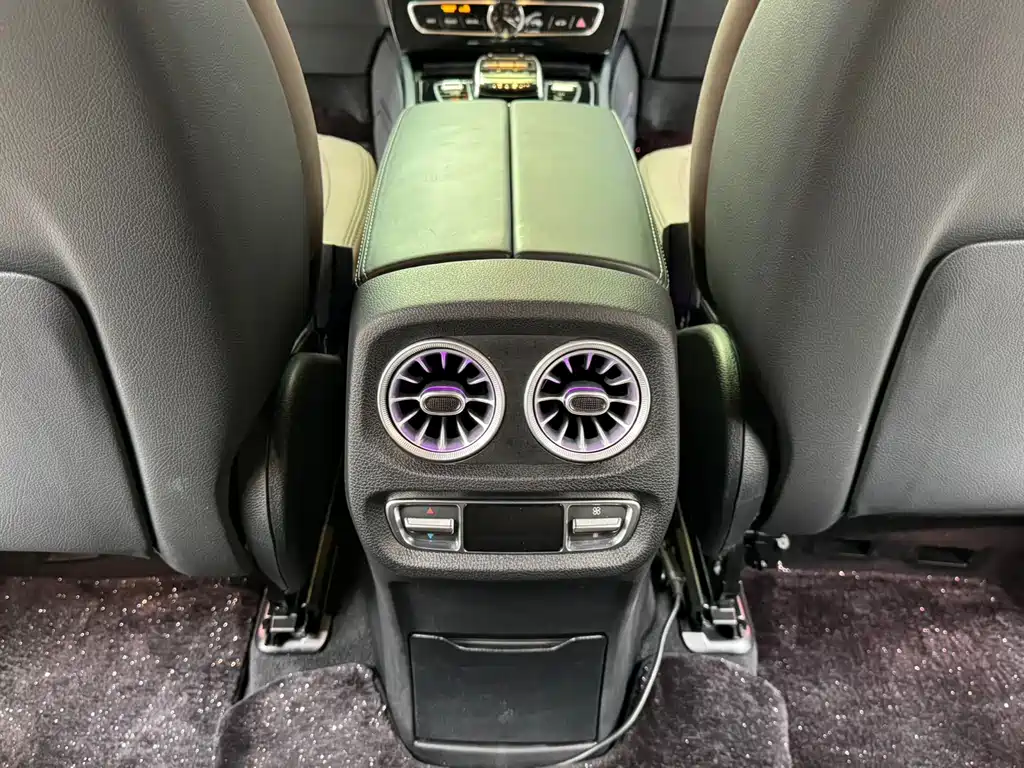 Mercedes-Benz Mercedes-Benz G-Class 2024 G 400 d Euro-spec 2024 - thumbnail 12