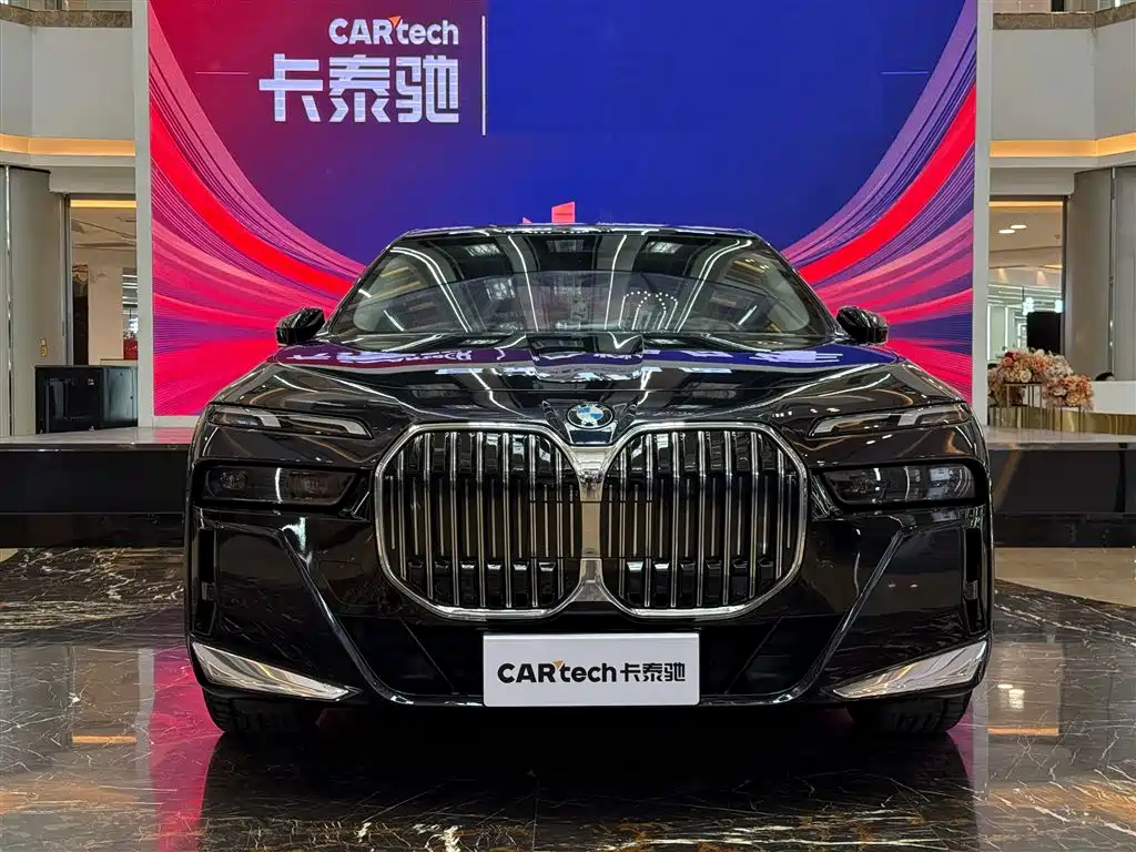 BMW BMW 7 Series 2023 735Li M Sport Package 2023 - thumbnail 11