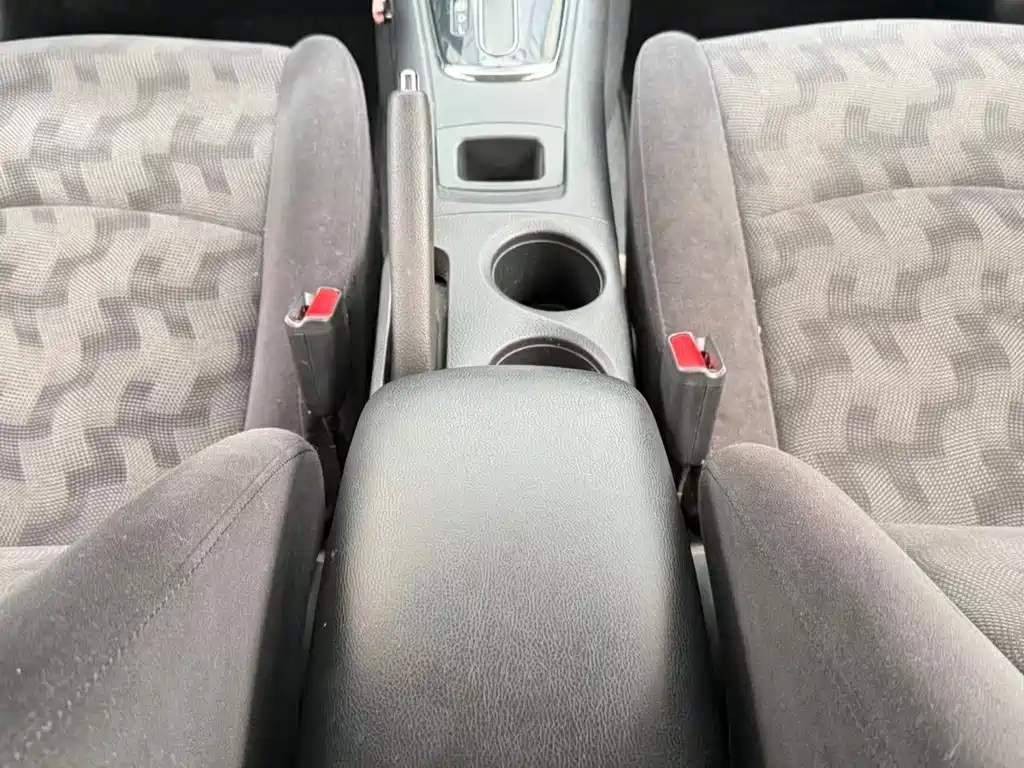 Nissan Nissan Tiida 2014 1.6L CVT Comfort Edition 2015 - thumbnail 12