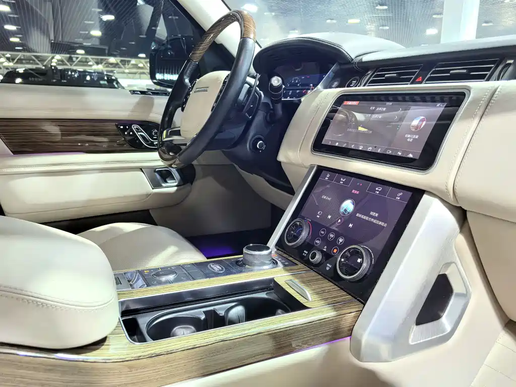 Land Rover Range Rover 2018 3.0T HSE First Edition US Specification 2018 - thumbnail 4