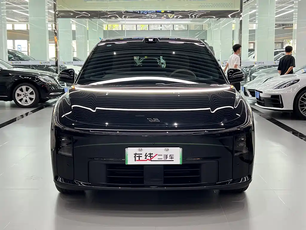 Li Auto Li Auto i6 2025 Standard Edition AWD 2025 - thumbnail 2