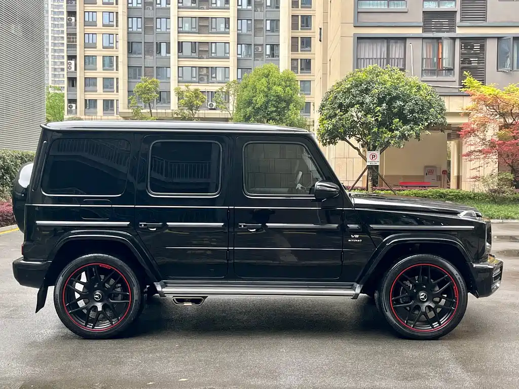 Mercedes-Benz Mercedes-Benz G-Class 2020 G 500 Time Capsule Special Edition 2020 - thumbnail 8