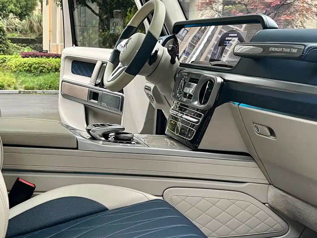 Mercedes-Benz Mercedes-Benz G-Class 2020 G 500 Time Capsule Special Edition 2020 - thumbnail 18