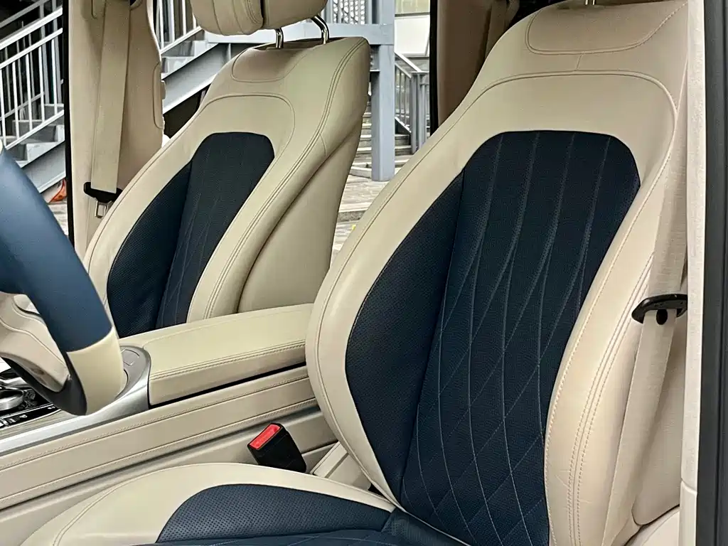Mercedes-Benz Mercedes-Benz G-Class 2020 G 500 Time Capsule Special Edition 2020 - thumbnail 20