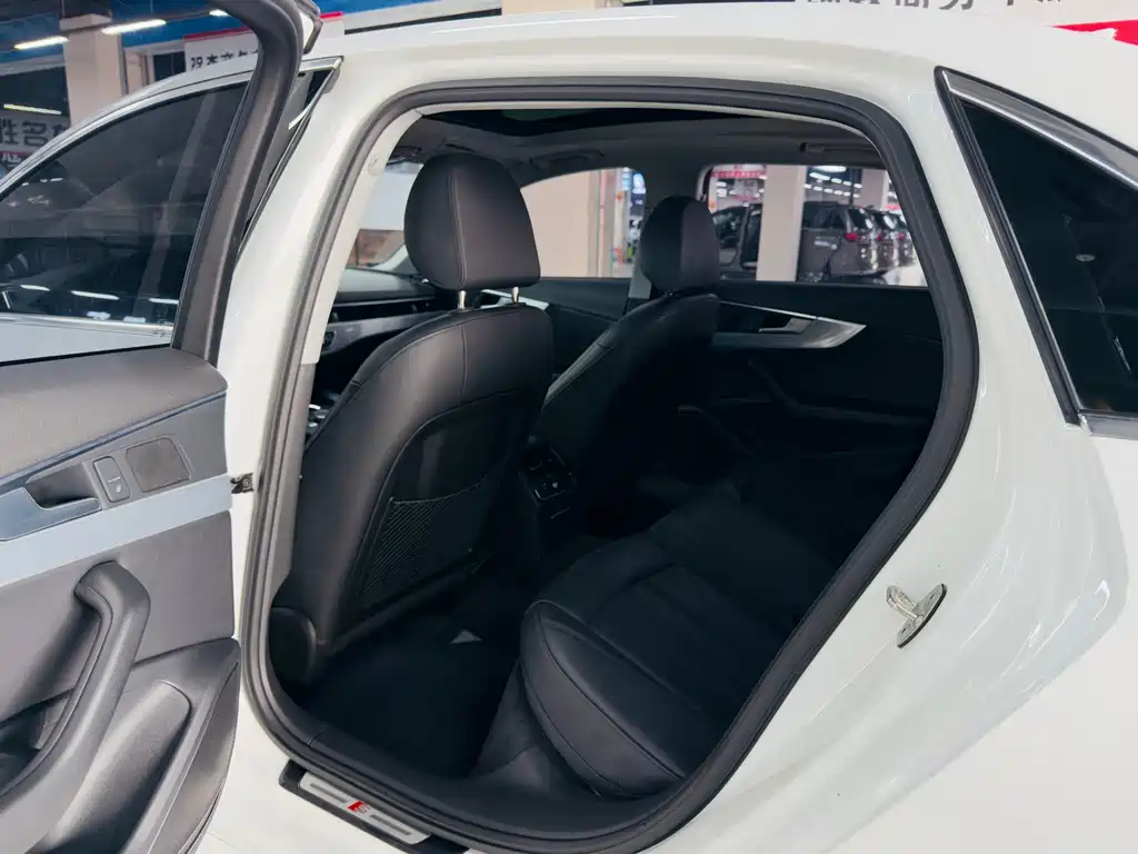 Audi Audi A4L 2019 40 TFSI Fashion Edition China V 2019 - thumbnail 7