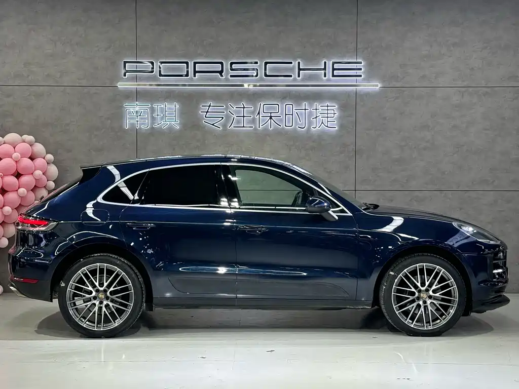 Porsche Porsche Macan 2018 Macan 2.0T 2019 - thumbnail 4