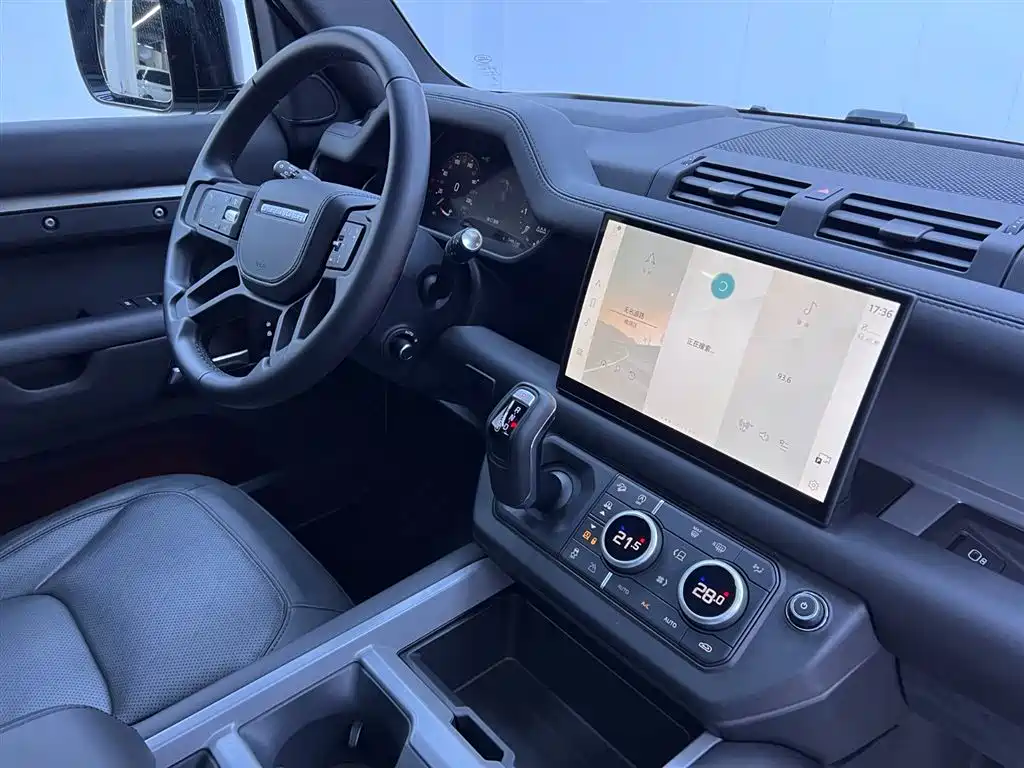 Land Rover Land Rover Defender 2025 110 3.0T P400 X 2024 - thumbnail 20