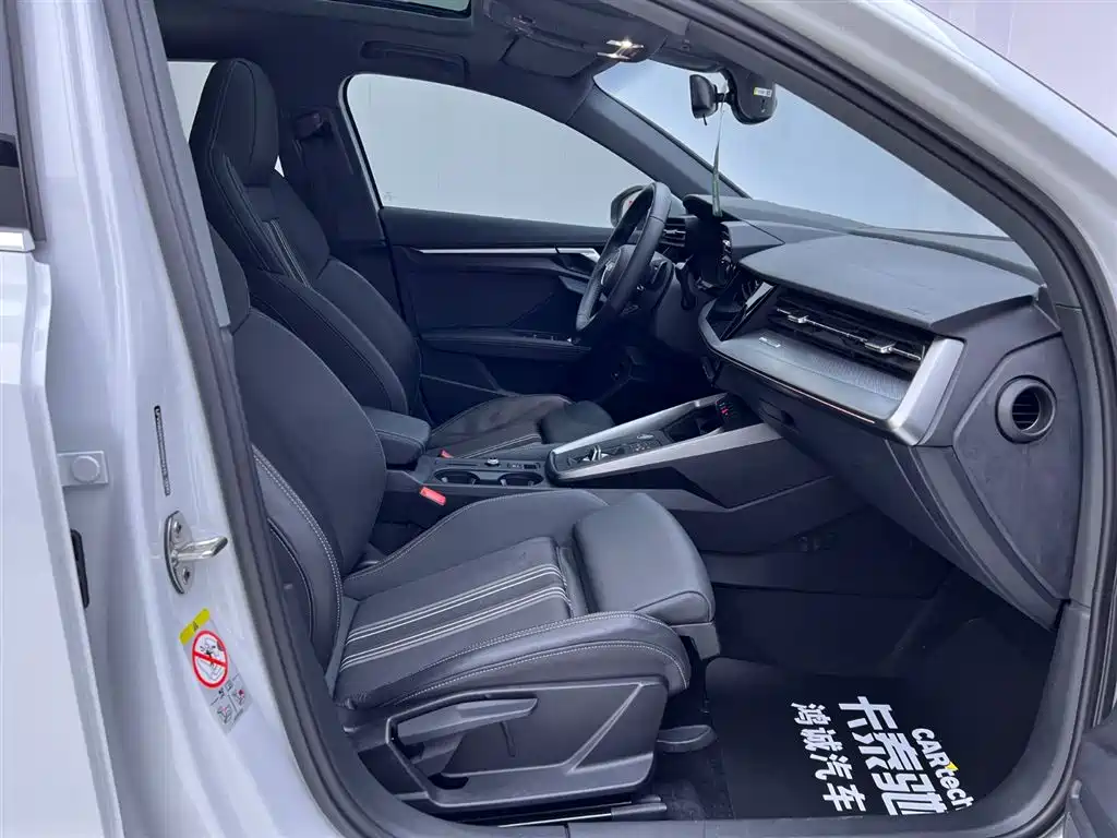 Audi Audi A3 Sportback 35 TFSI 2024 Fashion Sport Edition 2024 - thumbnail 19
