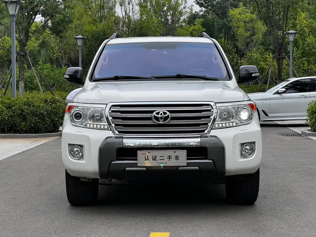 Toyota Land Cruiser 2012 4.0L Automatic VX 2016 - thumbnail 2