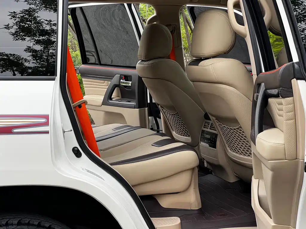 Toyota Land Cruiser 2012 4.0L Automatic VX 2016 - thumbnail 6