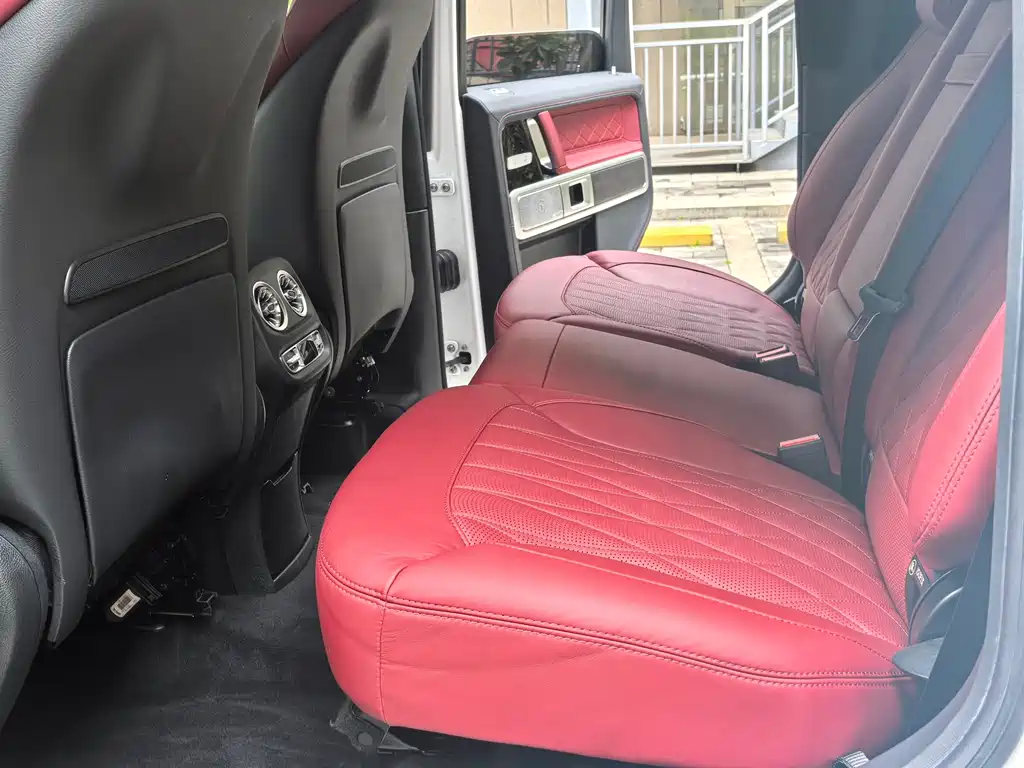 Mercedes-Benz Mercedes-Benz G-Class 2022 G 500 2022 - thumbnail 26
