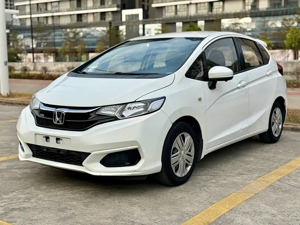 Honda Honda Fit 2018 1.5L CVT Comfort Edition 2018