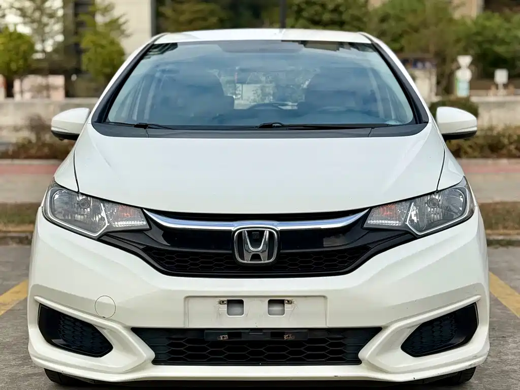 Honda Honda Fit 2018 1.5L CVT Comfort Edition 2018 - thumbnail 2