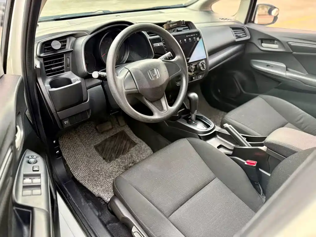Honda Honda Fit 2018 1.5L CVT Comfort Edition 2018 - thumbnail 4