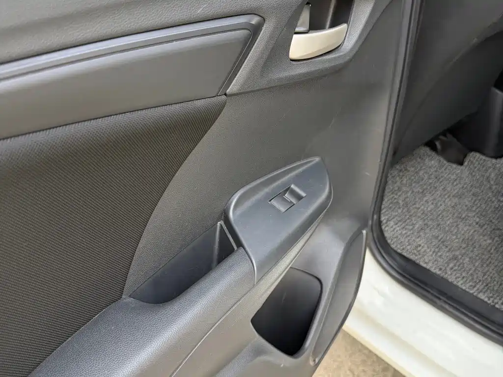 Honda Honda Fit 2018 1.5L CVT Comfort Edition 2018 - thumbnail 14