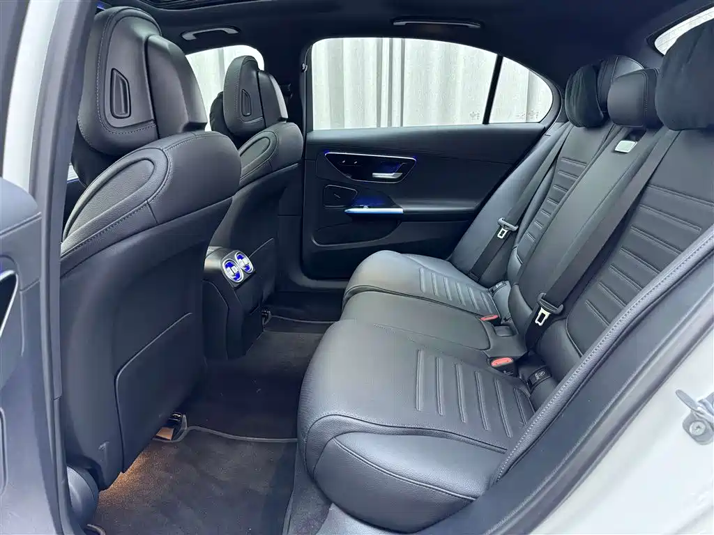 Mercedes-Benz Mercedes-Benz C-Class 2024 Facelift C 260 L Sport Edition 2024 - thumbnail 28