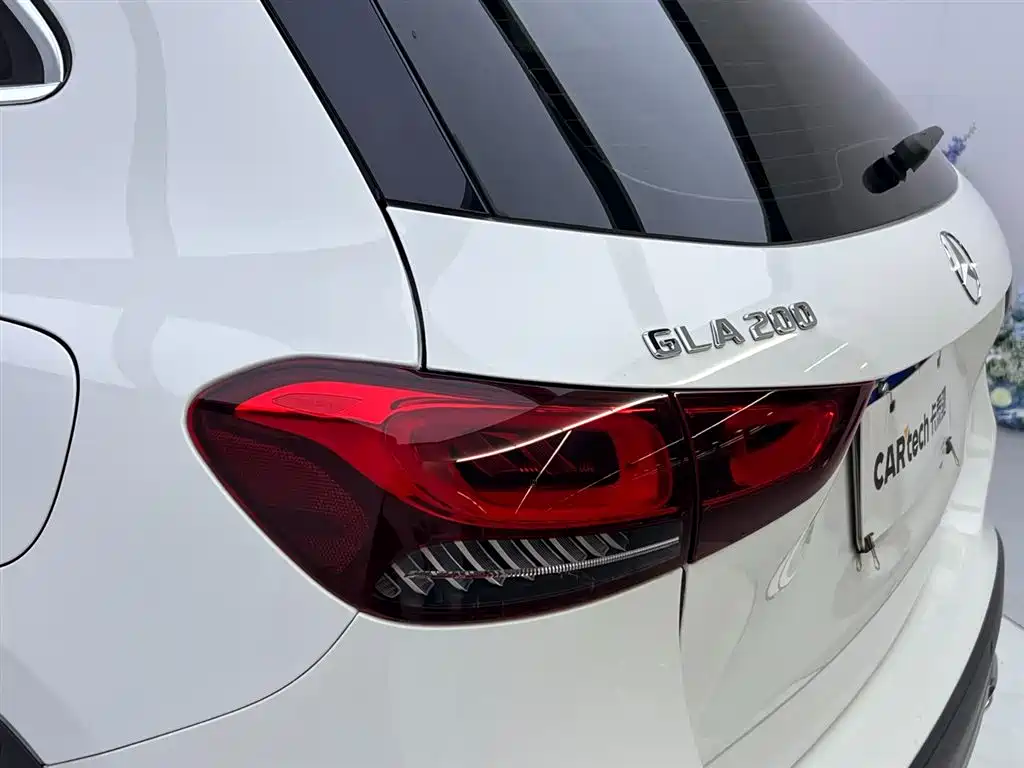 Mercedes-Benz Mercedes-Benz GLA 2020 GLA 200 2020 - thumbnail 11