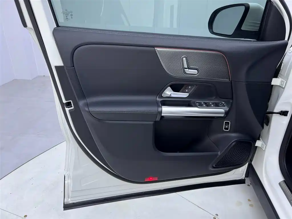 Mercedes-Benz Mercedes-Benz GLA 2020 GLA 200 2020 - thumbnail 17