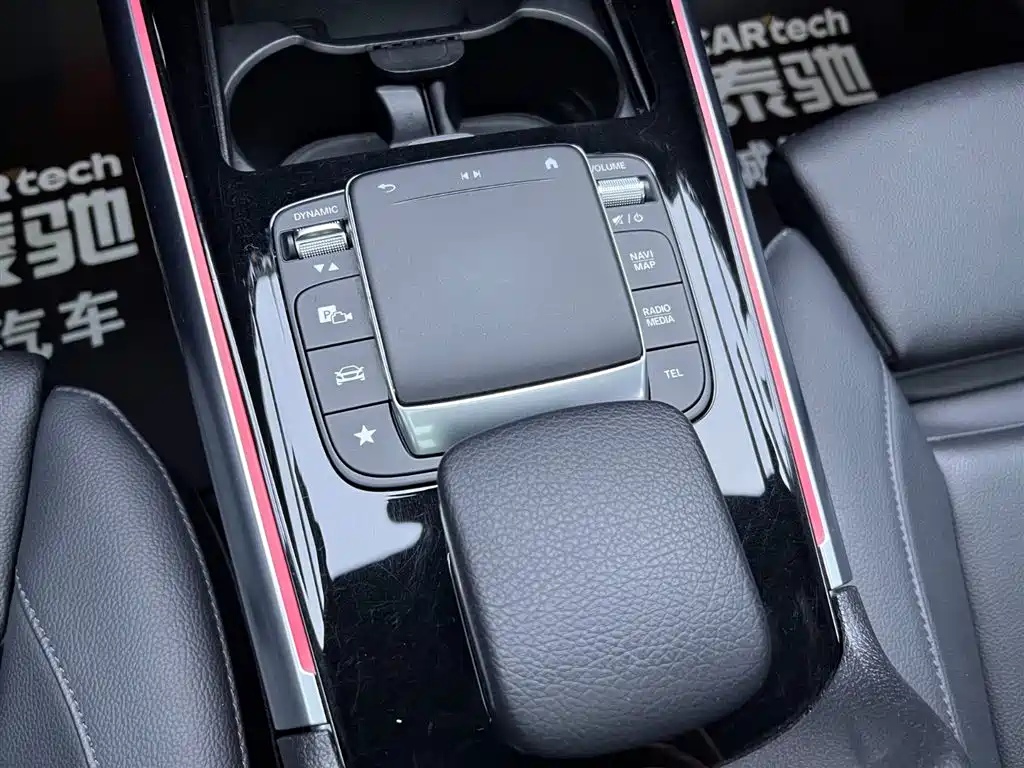 Mercedes-Benz Mercedes-Benz GLA 2020 GLA 200 2020 - thumbnail 27