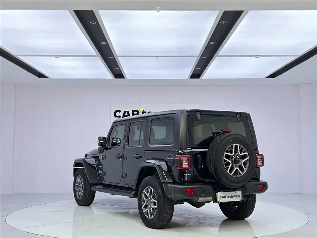 Jeep Jeep Wrangler 4xe Sahara 2021 4-Door 2.0T 2023 - thumbnail 3