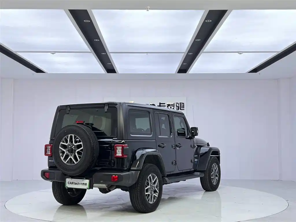 Jeep Jeep Wrangler 4xe Sahara 2021 4-Door 2.0T 2023 - thumbnail 5