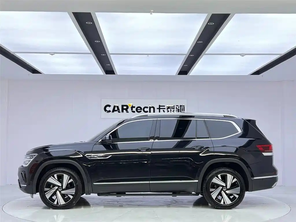 Volkswagen Teramont 2024 380TSI 4Motion Dragon Edition 2024 - thumbnail 2