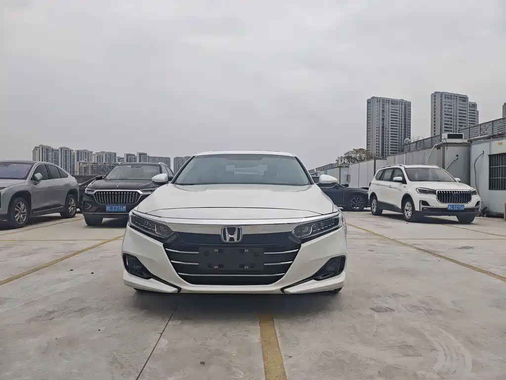 Honda Honda Accord 2022 260TURBO Luxury Edition 2022 - thumbnail 2