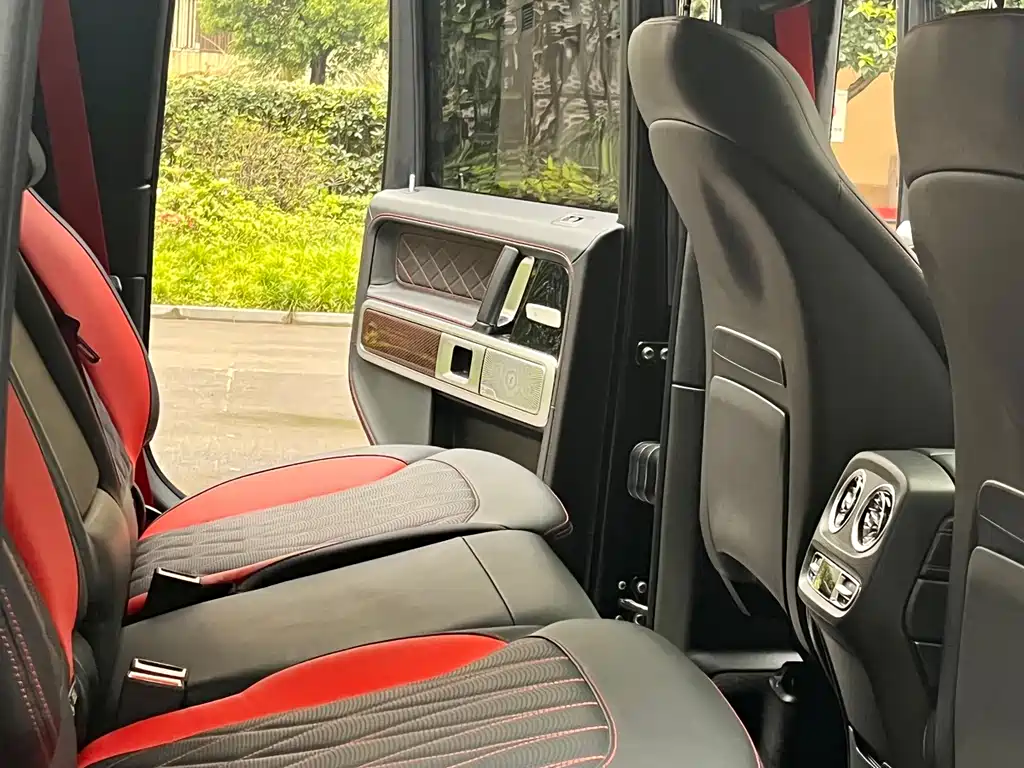 Mercedes-Benz Mercedes-Benz G-Class AMG 2019 Model Year Facelift AMG G 63 Pioneer Special Edition 2019 - thumbnail 16
