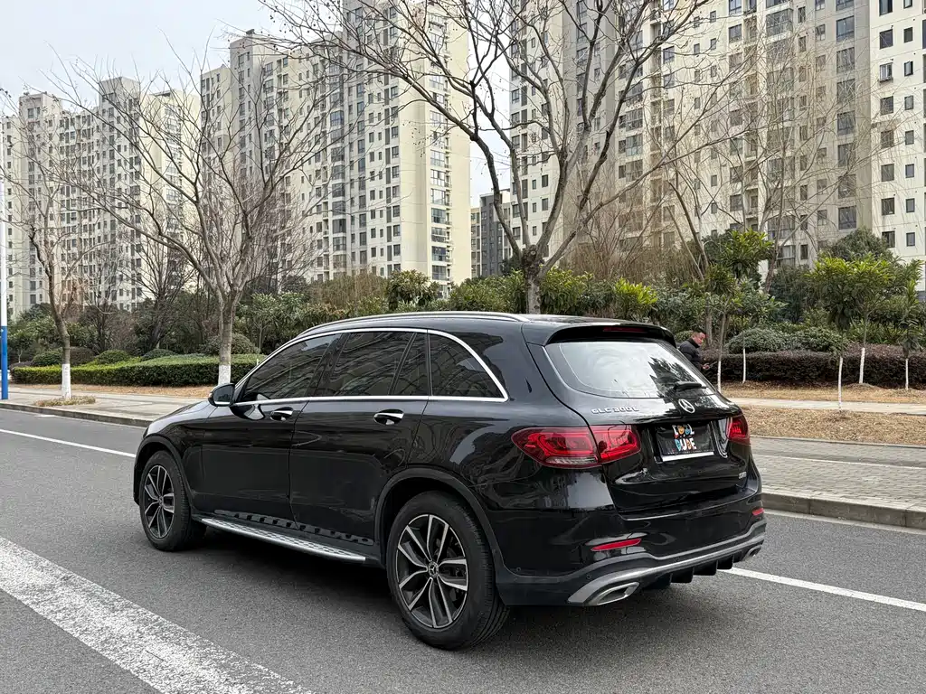 Mercedes-Benz Mercedes-Benz GLC 2022 GLC 300 L 4MATIC Sport Edition 2022 - thumbnail 4