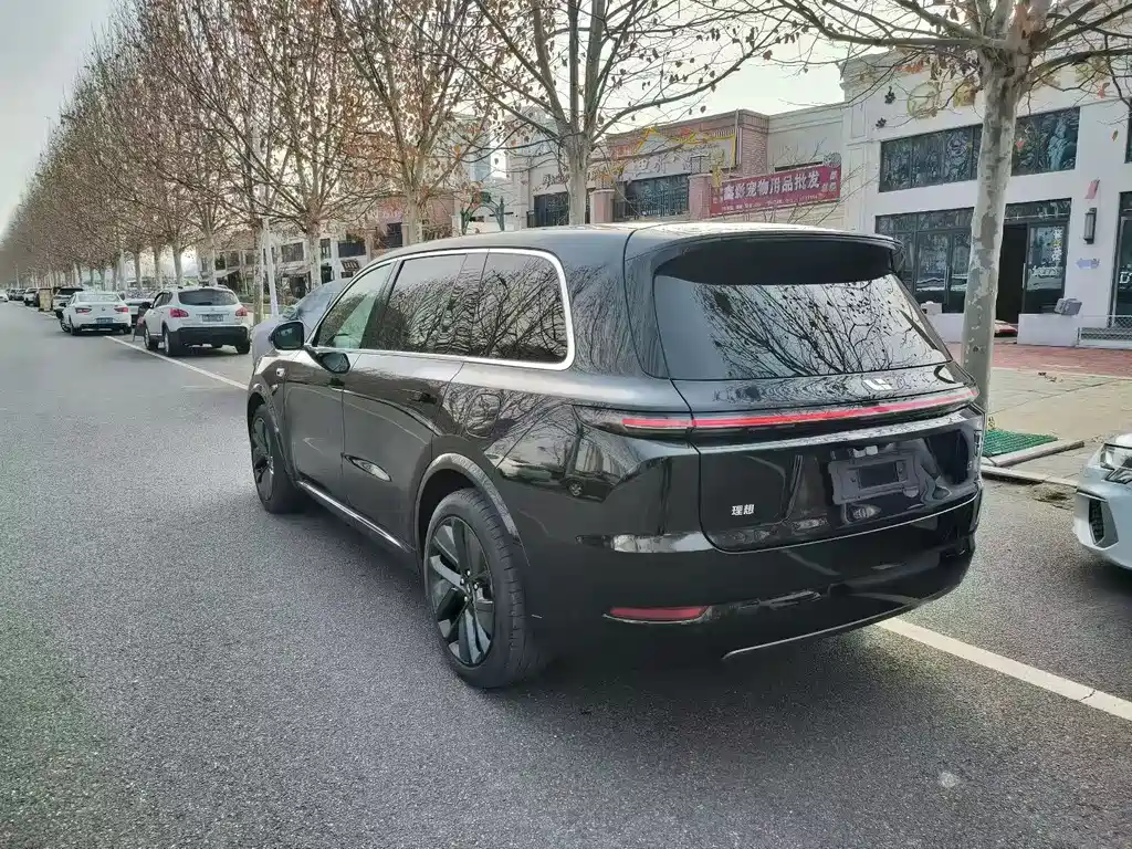 Li Auto Li L9 2022 Max 2023 - thumbnail 6