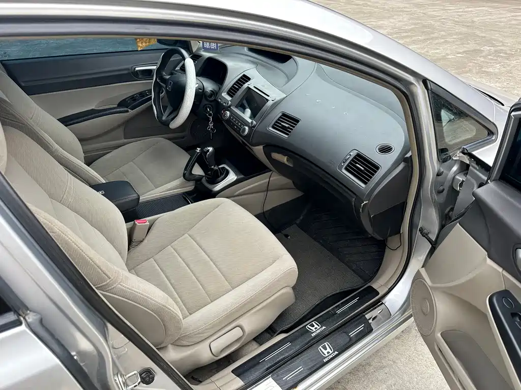 Honda Honda Civic 2009 1.8L Manual Comfort Edition 2010 - thumbnail 14
