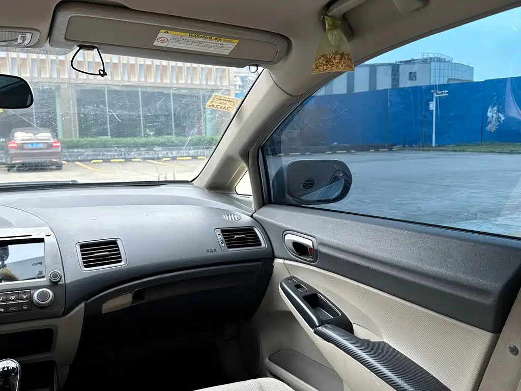 Honda Honda Civic 2009 1.8L Manual Comfort Edition 2010 - thumbnail 16