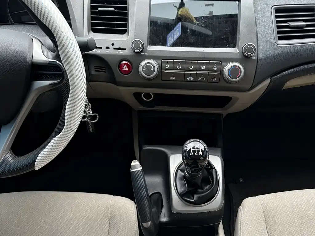 Honda Honda Civic 2009 1.8L Manual Comfort Edition 2010 - thumbnail 17