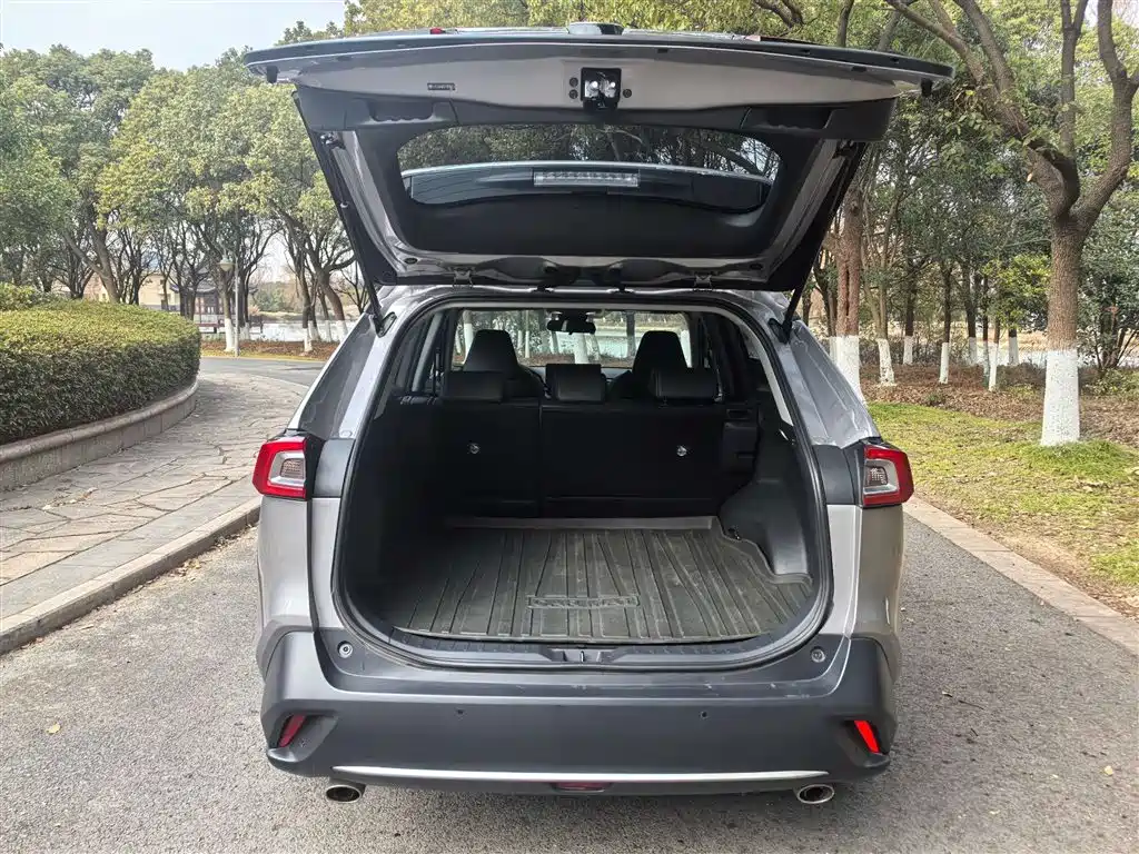 Toyota Venza 2023 2.0L CVT AWD Luxury Plus Edition 2024 - thumbnail 13