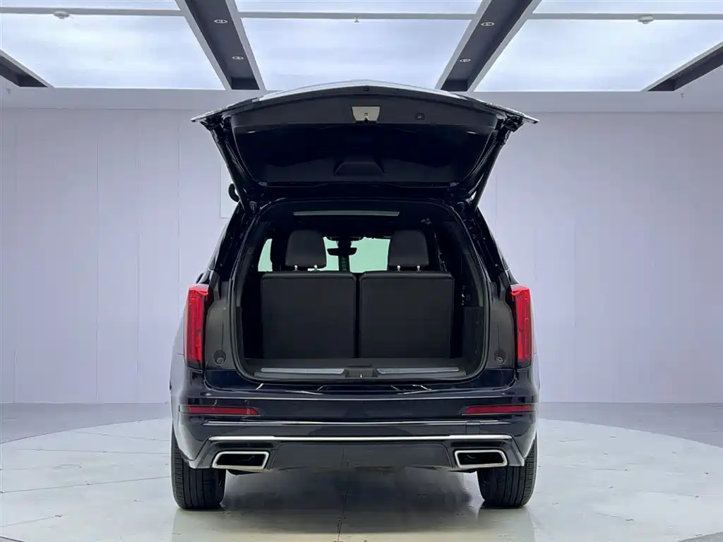 Cadillac Cadillac XT6 2022 2.0T AWD Luxury 7-seater 2023 - thumbnail 9