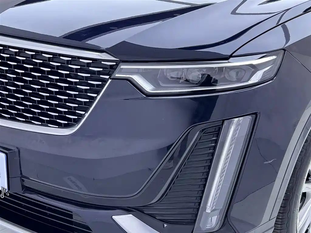 Cadillac Cadillac XT6 2022 2.0T AWD Luxury 7-seater 2023 - thumbnail 14