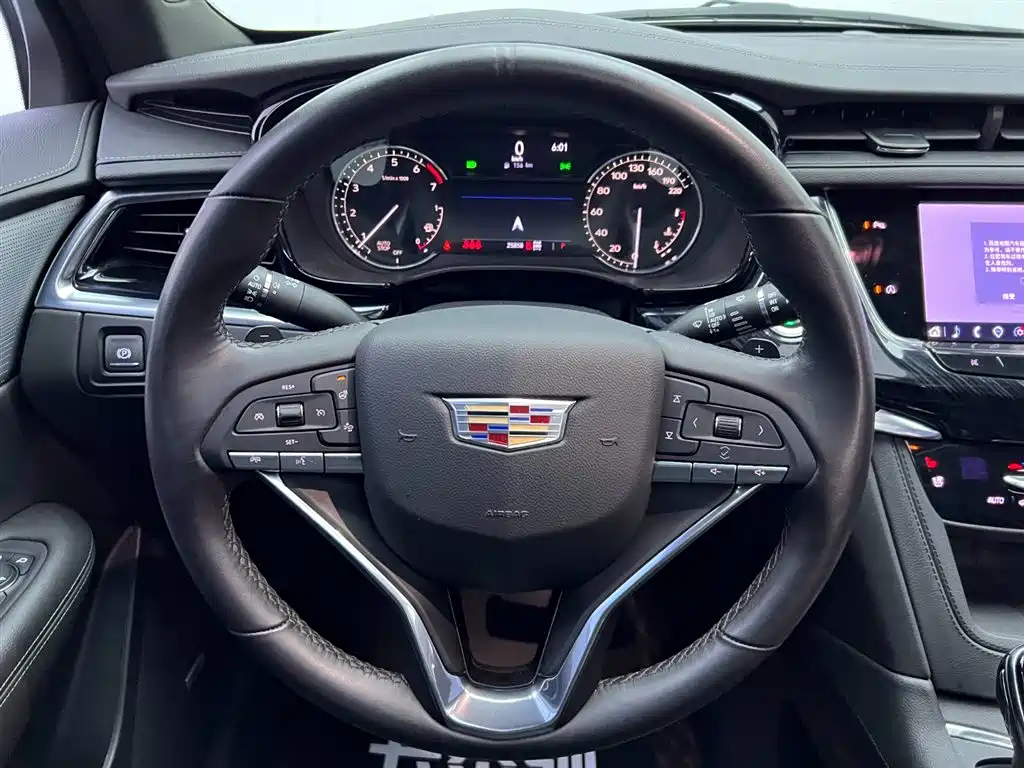 Cadillac Cadillac XT6 2022 2.0T AWD Luxury 7-seater 2023 - thumbnail 26