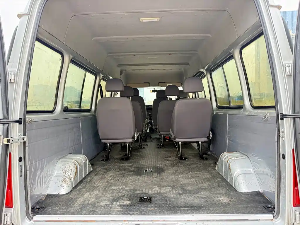 Jiangling Ford Transit 2017 2.8T Commercial Long Wheelbase Medium Roof 6/7/8 Seats JX493 2018 - thumbnail 10