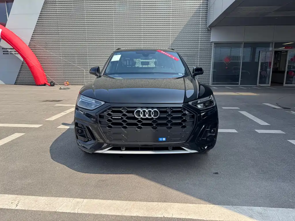 Audi Audi Q5L 2025 40 TFSI Luxury Dynamic Model 2026 - thumbnail 2