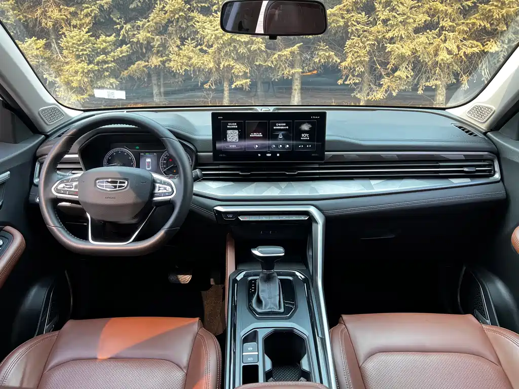 Geely Auto Geely Emgrand X6 2021 PRO 1.4T Automatic Premium Edition 2022 - thumbnail 8