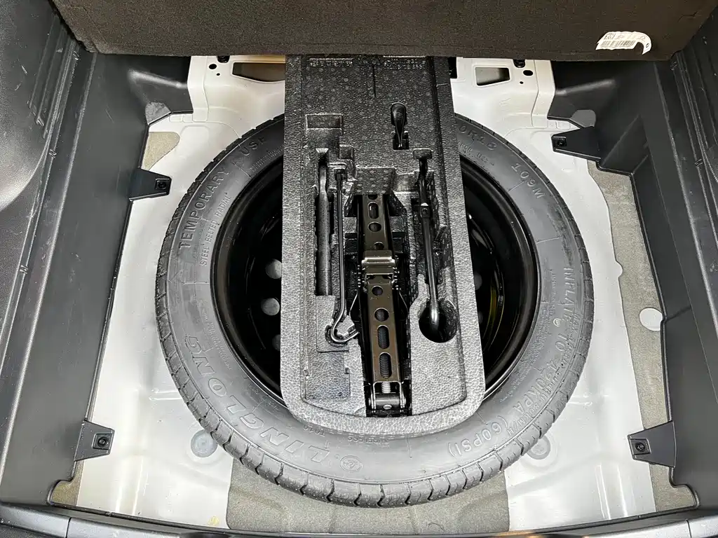Geely Auto Geely Emgrand X6 2021 PRO 1.4T Automatic Premium Edition 2022 - thumbnail 21