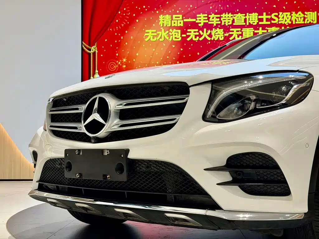 Mercedes-Benz Mercedes-Benz GLC 2018 Facelift GLC 260 4MATIC Luxury Edition 2018 - thumbnail 4