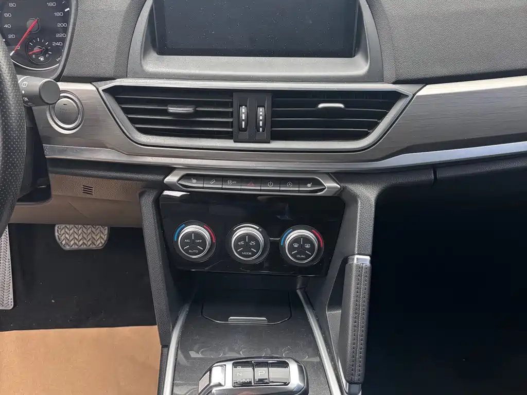 Haval Haval H6 2021 Sport Edition 1.5T Automatic Elite Intelligent Connectivity Model U-Grille 2021 - thumbnail 10