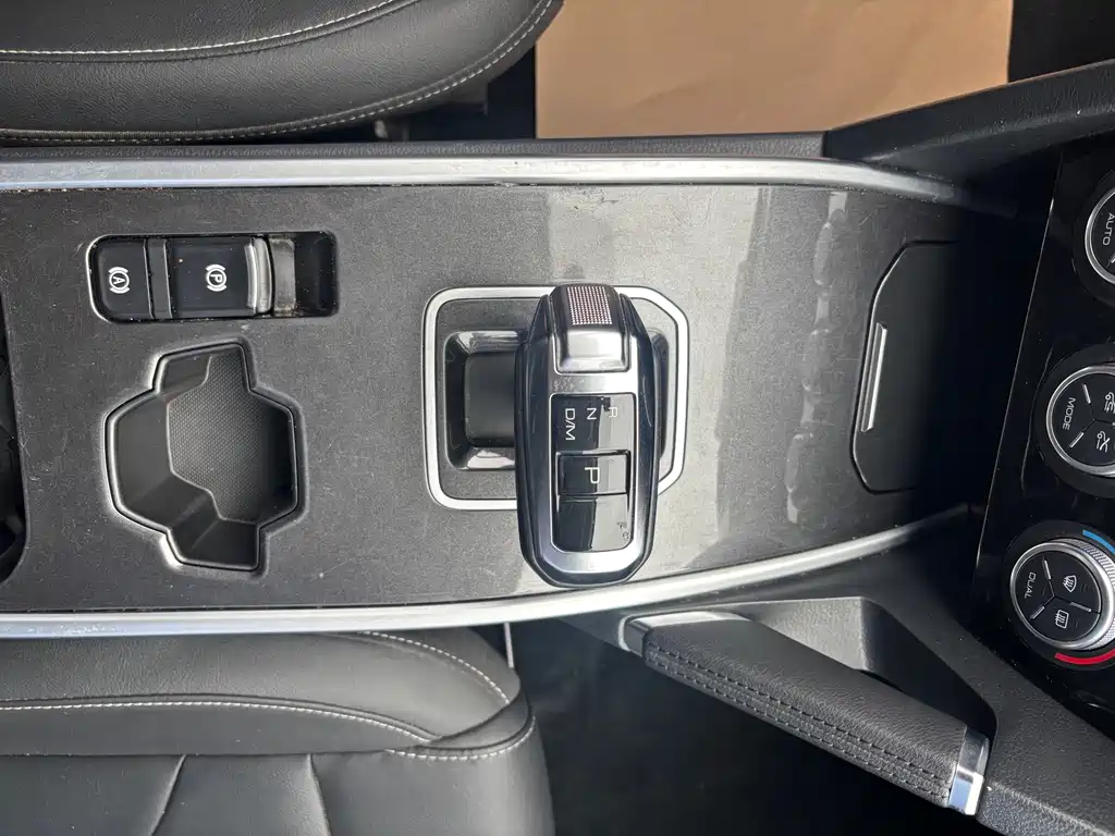 Haval Haval H6 2021 Sport Edition 1.5T Automatic Elite Intelligent Connectivity Model U-Grille 2021 - thumbnail 13