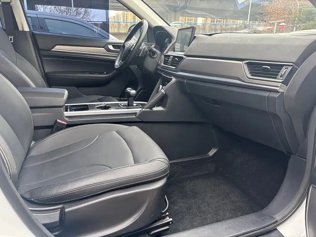 Haval Haval H6 2021 Sport Edition 1.5T Automatic Elite Intelligent Connectivity Model U-Grille 2021 - thumbnail 15