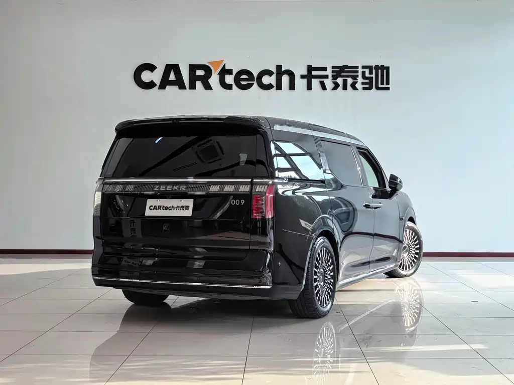 Zeekr Zeekr 009 2024 Six-Seat Executive Edition AWD 108kWh 2025 - thumbnail 26