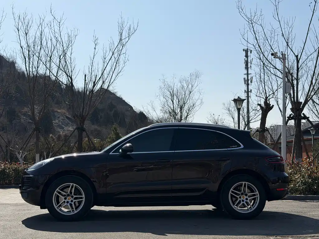 Porsche Porsche Macan 2017 Macan 2.0T 2017 - thumbnail 8
